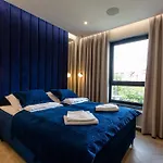 Luna Luksusowy Z Jacuzzi Na Mazurach 아파트